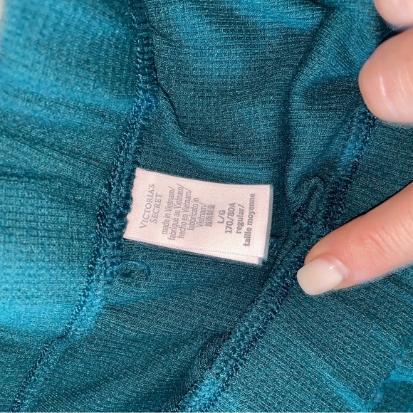 Victoria secret teal blue comfy wide leg sweatpants - Picture 2 of 4